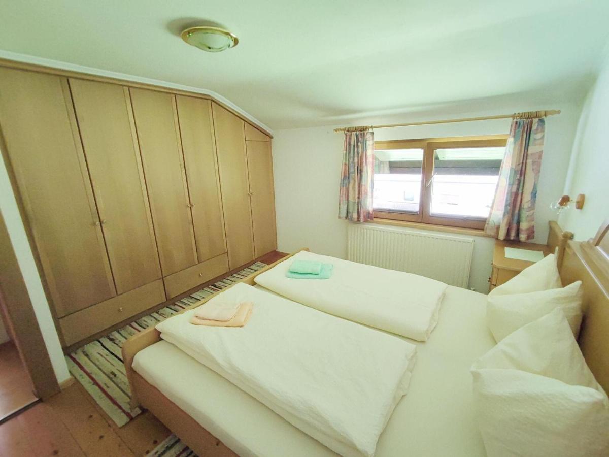 Pretty Holiday Home In Mayerhofen With Balcony مايرهوفن المظهر الخارجي الصورة